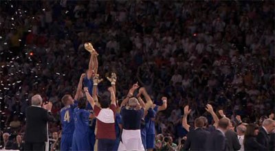 Italian players lifting the trophy