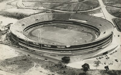 Estádio Cícero Pompeu de Toledo black and white