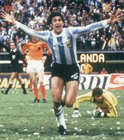 Mario Kempes against the final against the Netherlands